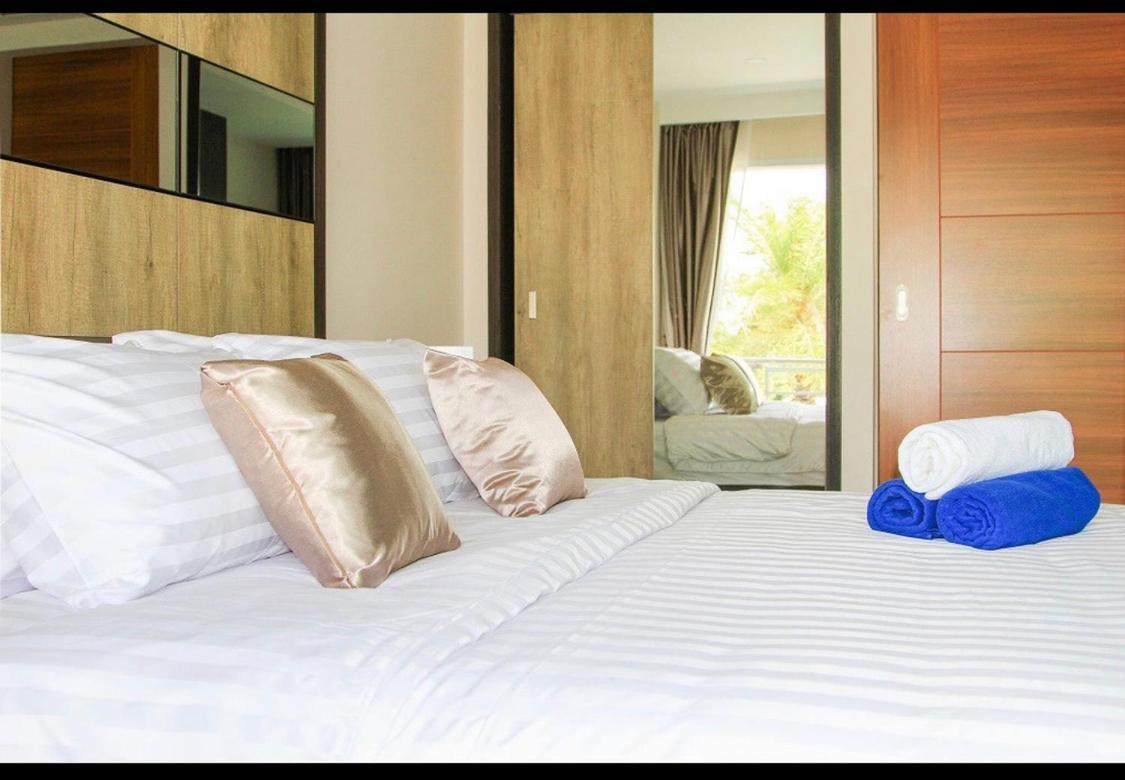 Rawai Beach Condo Buitenkant foto